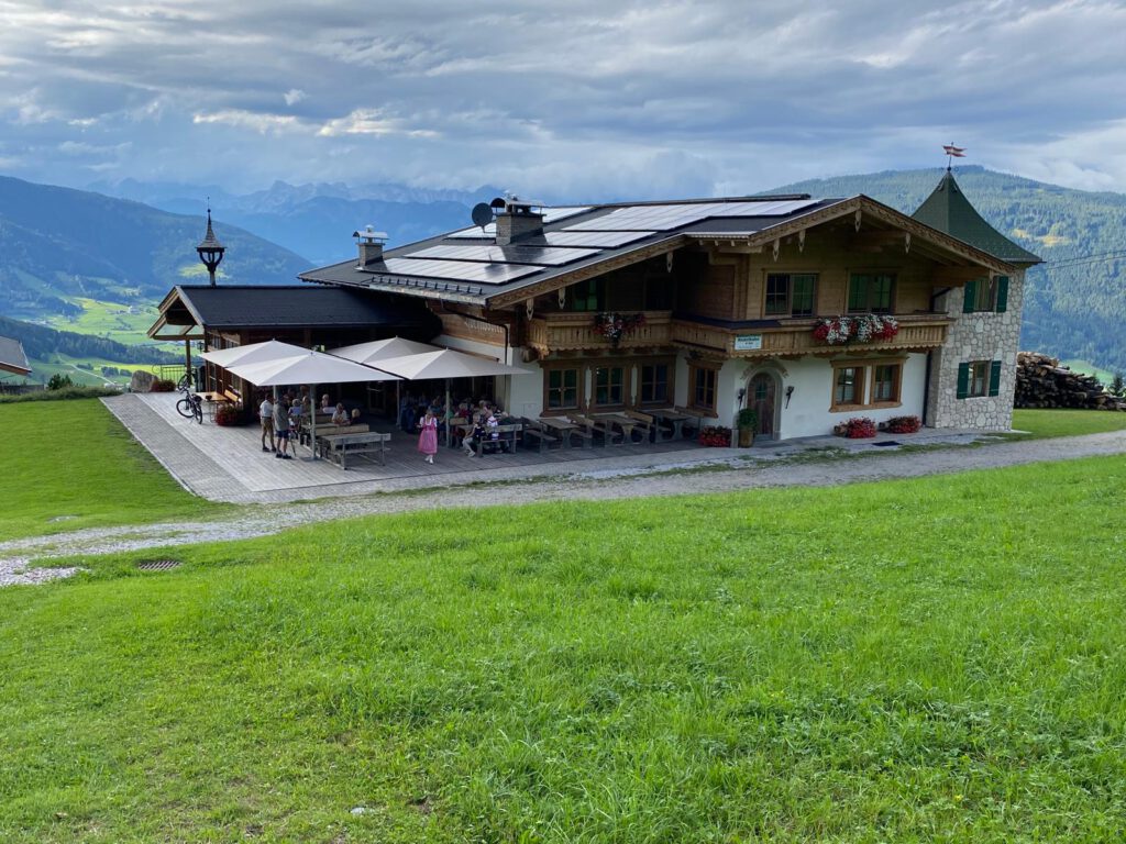 Einkehr auf der Alm